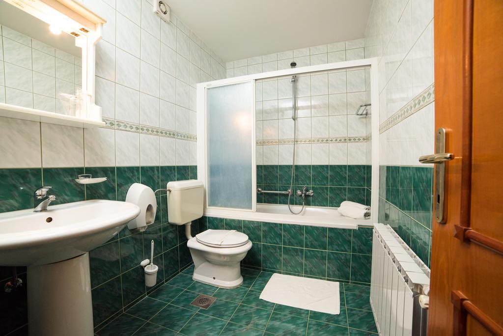 Hotel Lagus Gornji Kneginec Εξωτερικό φωτογραφία